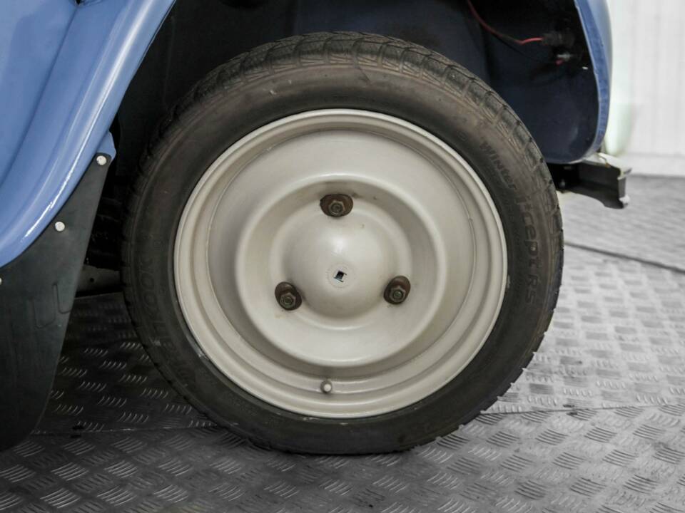 Image 40/50 of Citroën 2 CV 6 (1985)