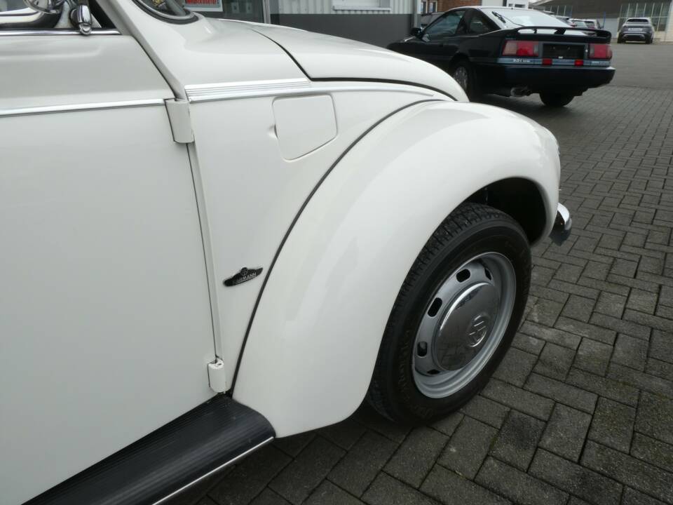 Immagine 22/22 di Volkswagen Käfer 1303 (1979)