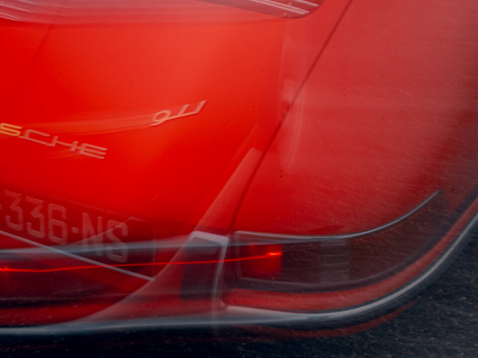 Image 15/63 of Porsche 911 R (1967)
