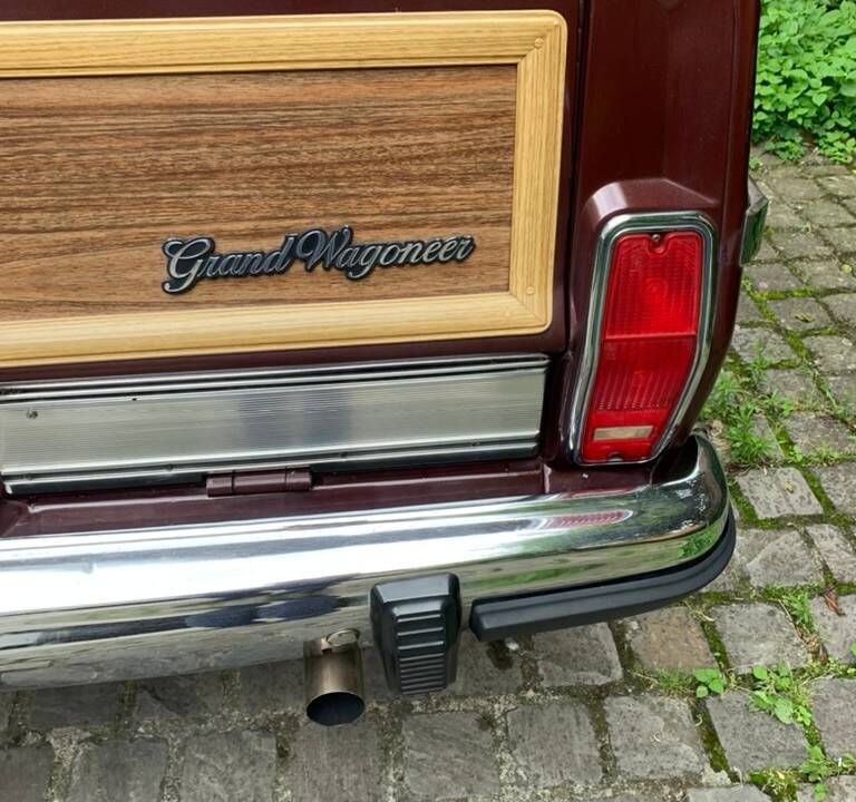 Imagen 7/14 de Jeep Grand Wagoneer (1988)