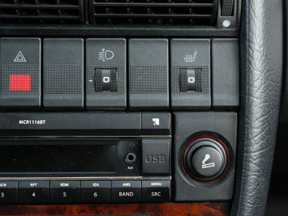 Bild 36/50 von Audi A6 Avant 2.0 quattro (1995)