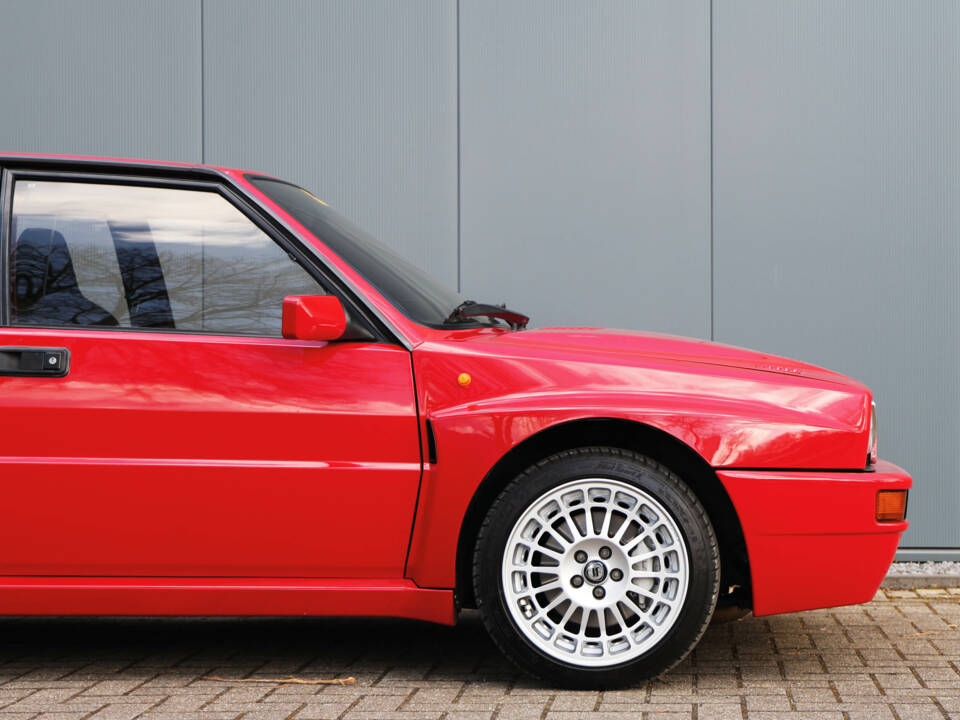Afbeelding 6/58 van Lancia Delta HF Integrale Evoluzione I (1991)