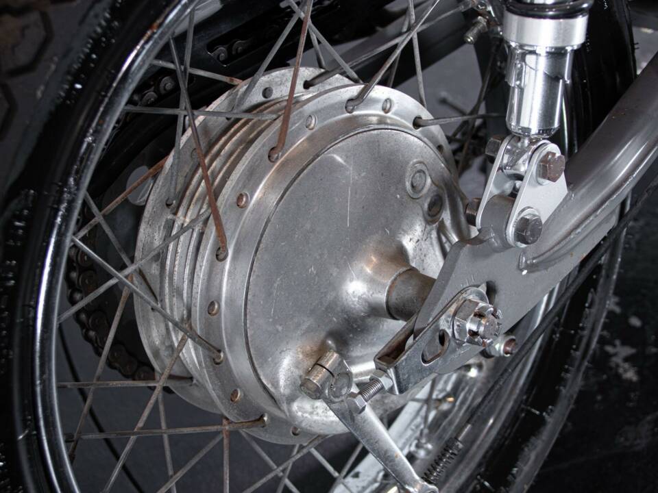Image 45/50 of Honda CB 750 Custom (1974)