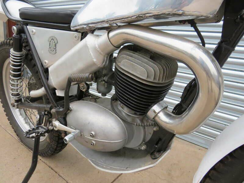 Immagine 15/38 di BSA Bantam D 14/4 Supreme (1968)