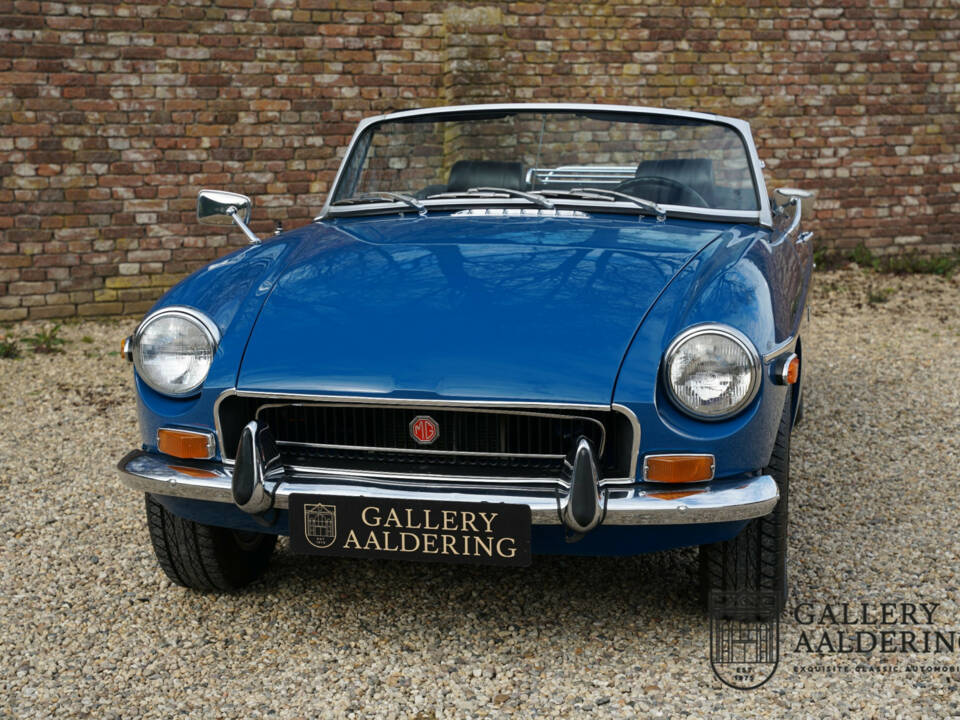 Imagen 32/50 de MG MGB (1971)