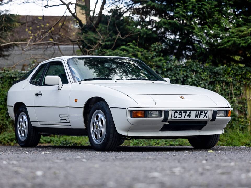 Image 6/50 de Porsche 924 S (1986)
