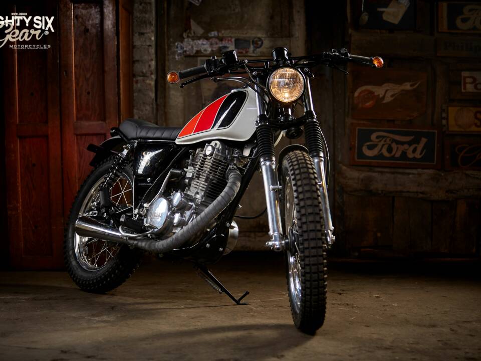Bild 38/45 von Yamaha DUMMY (1981)