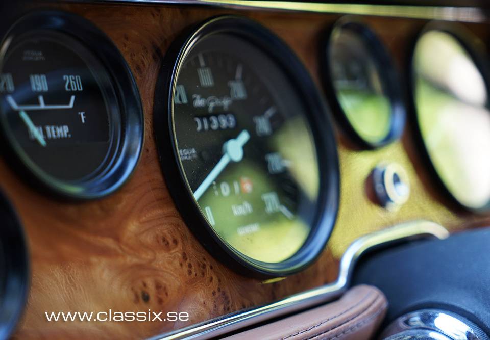 Image 22/38 of ISO Grifo GL 350 (1967)