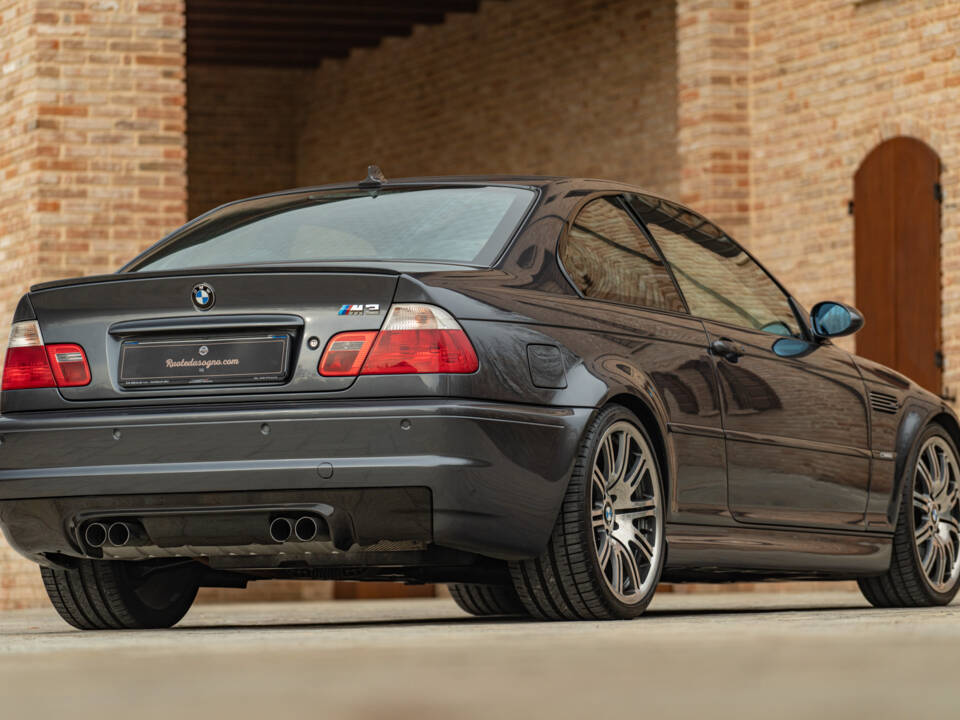 Image 5/50 of BMW M3 (2002)