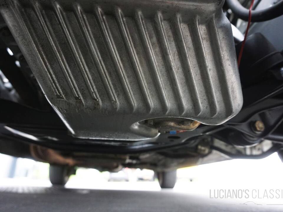Image 54/59 of BMW 528i (1982)