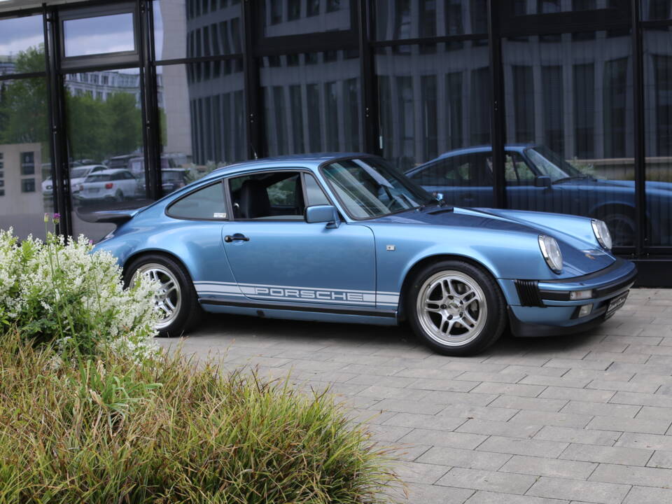 Bild 6/51 von Porsche 911 Carrera 3.2 (1984)