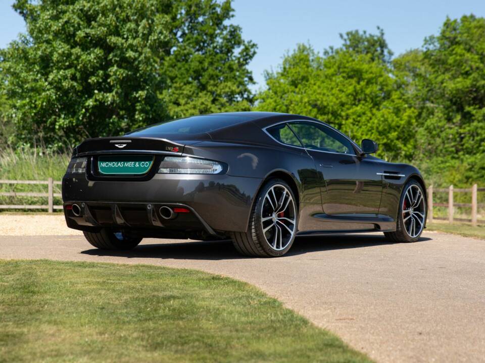 Image 33/50 of Aston Martin DBS (2012)