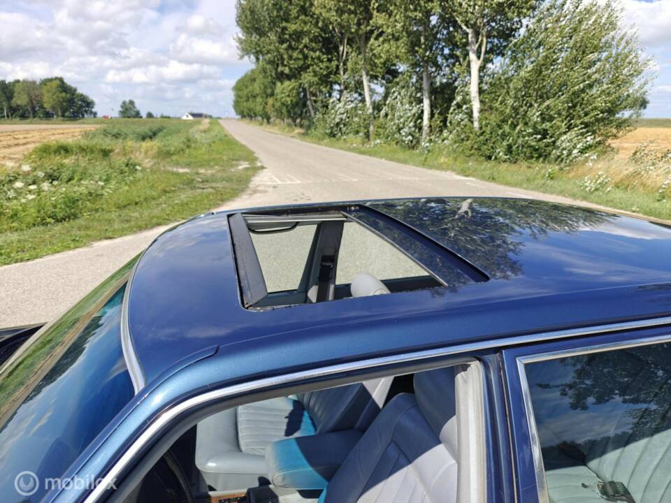Bild 22/39 von Mercedes-Benz 500 SEL (1981)