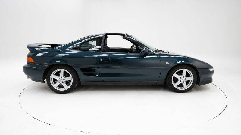 Image 9/15 of Toyota MR2 (1992)