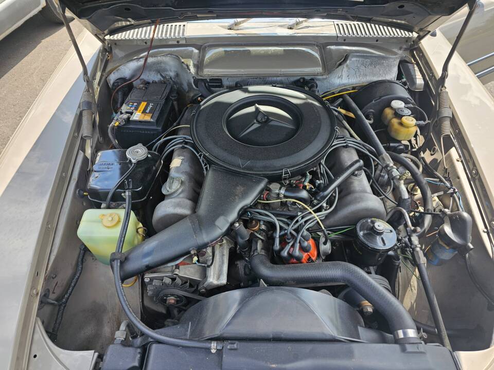 Image 9/27 of Mercedes-Benz 350 SL (1972)