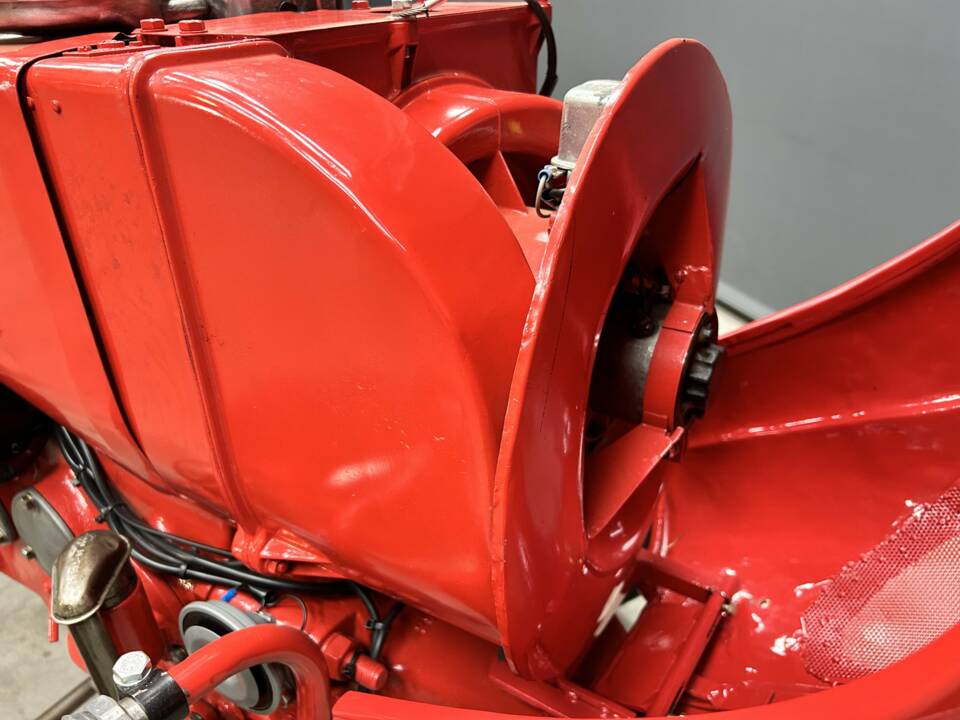 Image 40/50 of Porsche-Diesel Super Export 329 (1962)