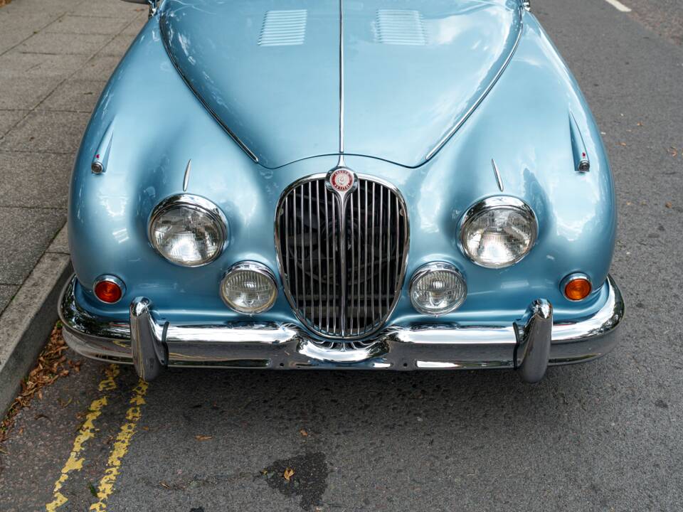 Imagen 7/25 de Jaguar Mk II 3.8 (1967)