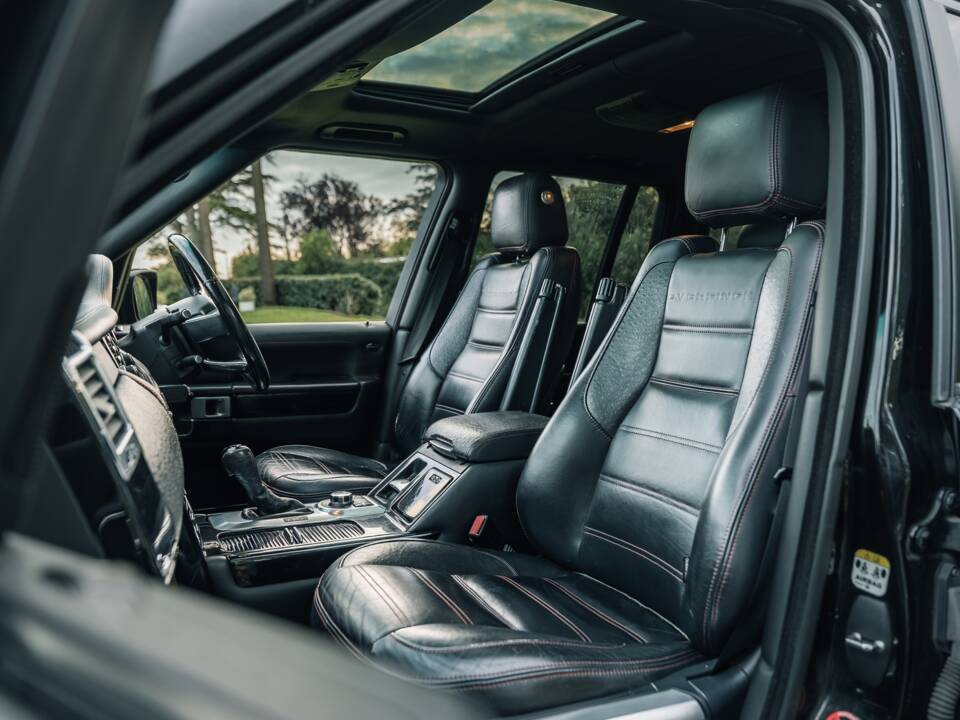Image 32/47 de Land Rover Range Rover Vogue TDV8 (2009)