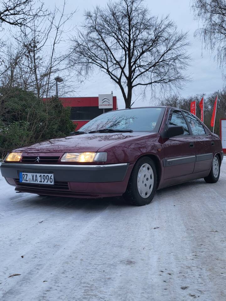 Image 8/9 of Citroën Xantia 1.8i 16V (1995)