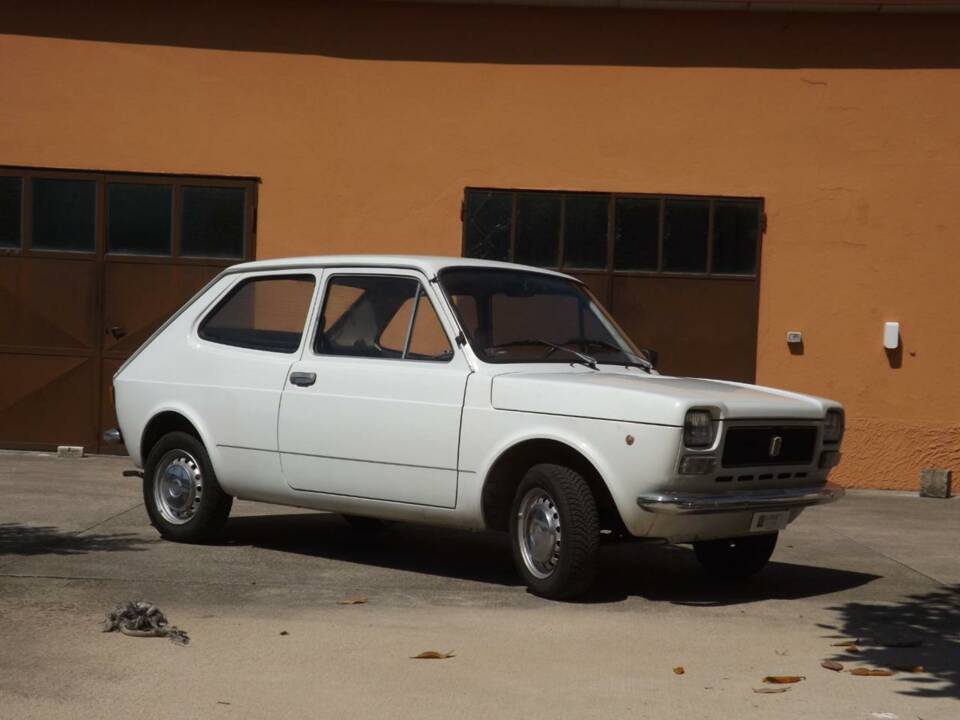 Image 6/50 de FIAT 127 (1972)
