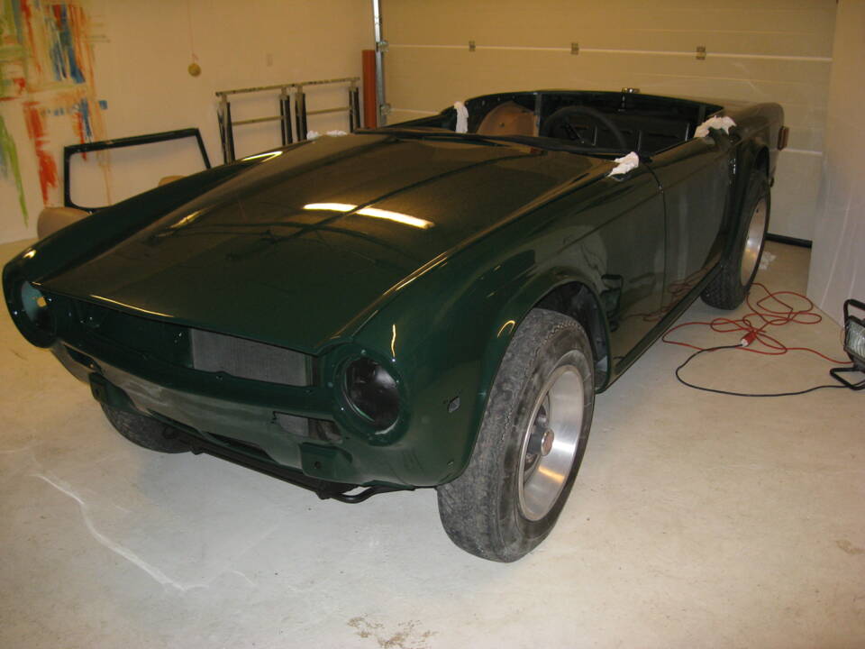 Image 27/53 de Triumph TR 6 (1969)