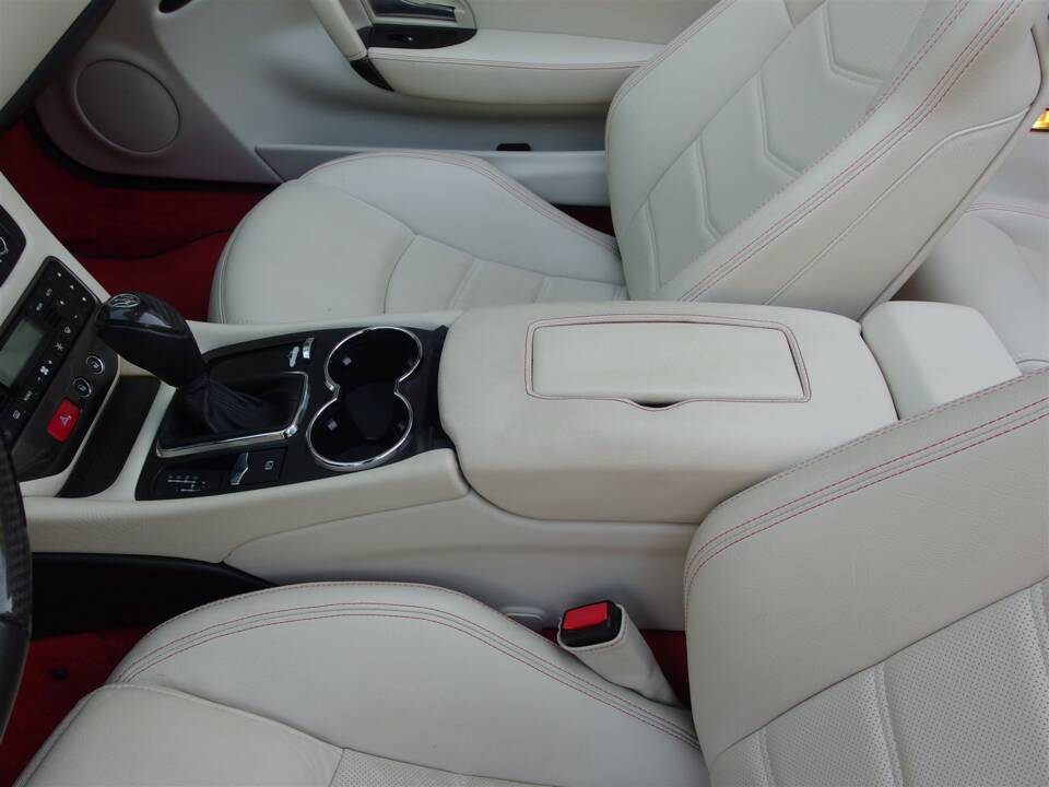 Image 54/99 of Maserati GranCabrio Sport (2015)