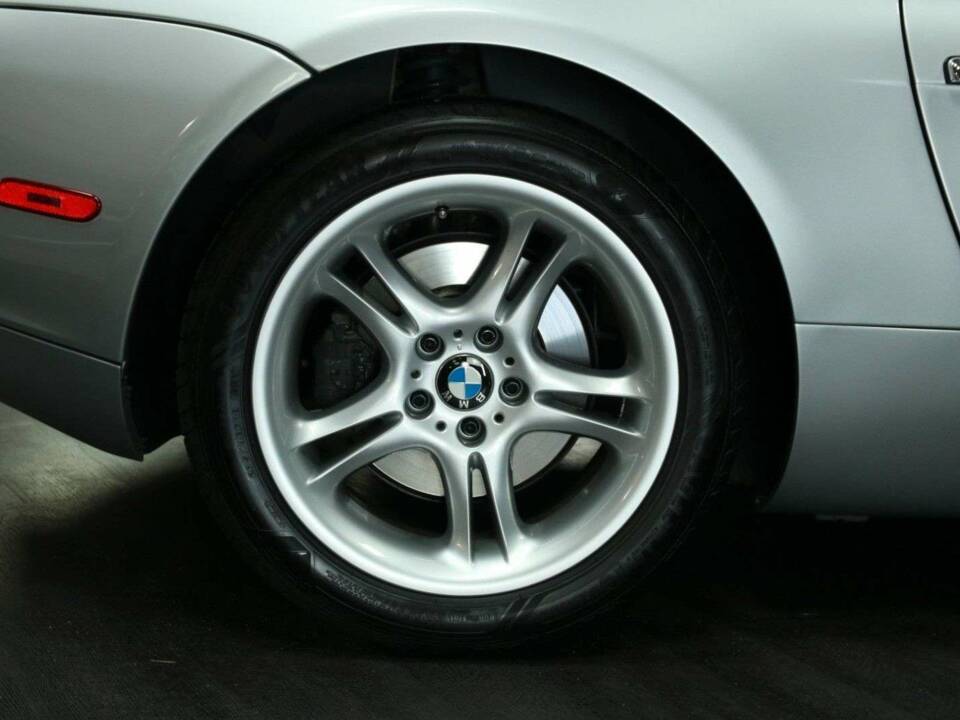 Afbeelding 30/30 van BMW Z8 (2001)