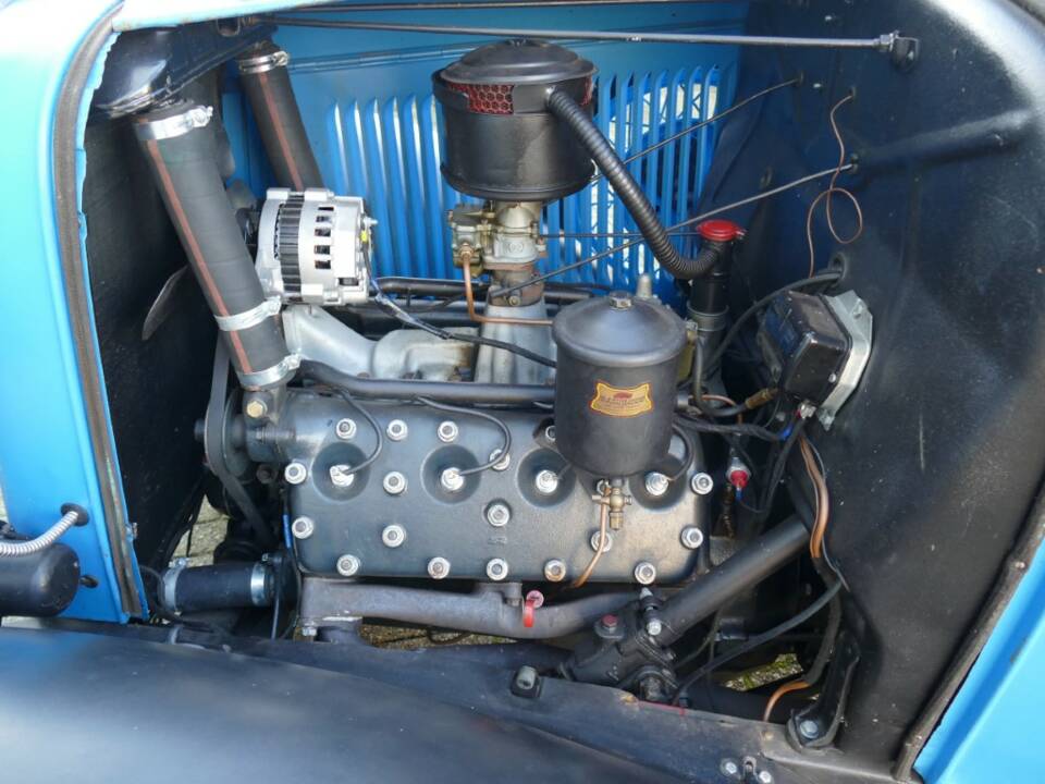 Bild 12/15 von Ford V8 Model 46 Pick Up (1933)