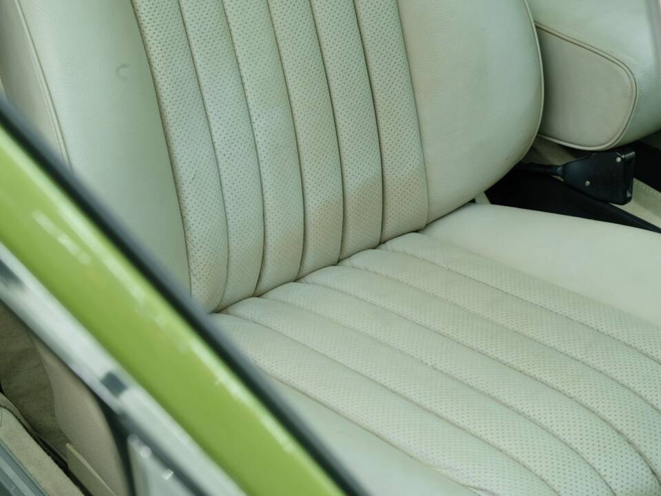 Image 48/50 de Mercedes-Benz 450 SEL 6,9 (1976)