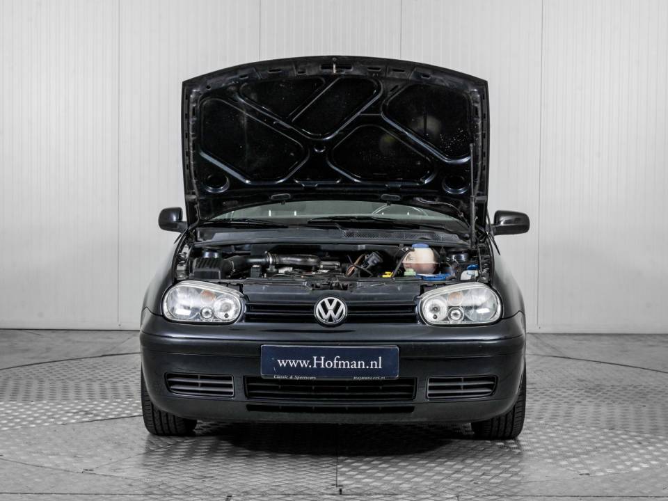 Bild 29/50 von Volkswagen Golf IV Cabrio 1.8 (2001)