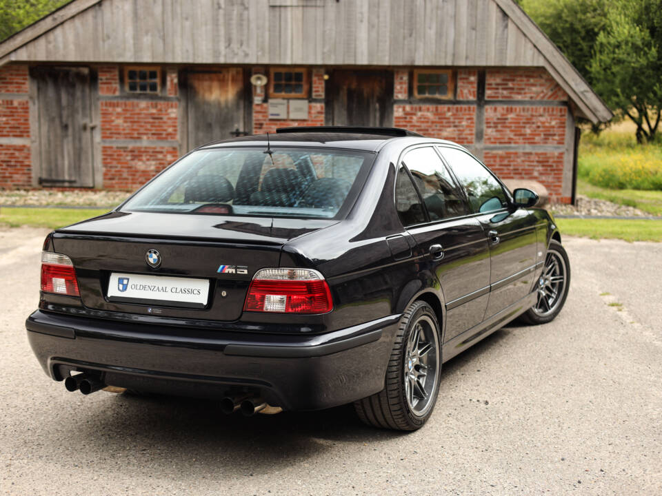 Bild 8/82 von BMW M5 (2000)