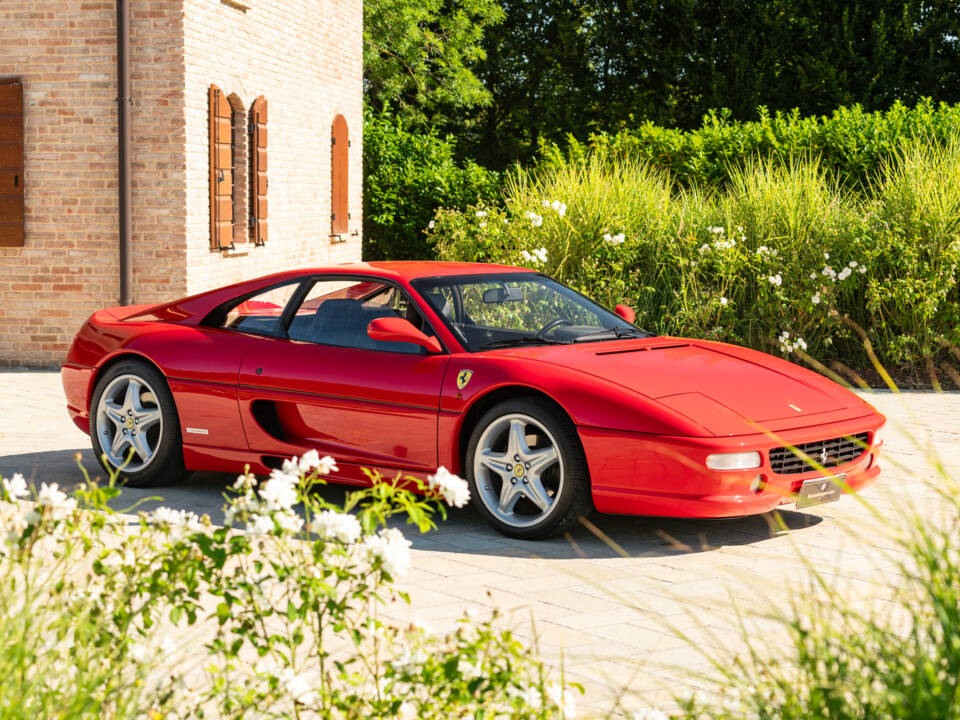 Bild 13/50 von Ferrari F 355 Berlinetta (1998)