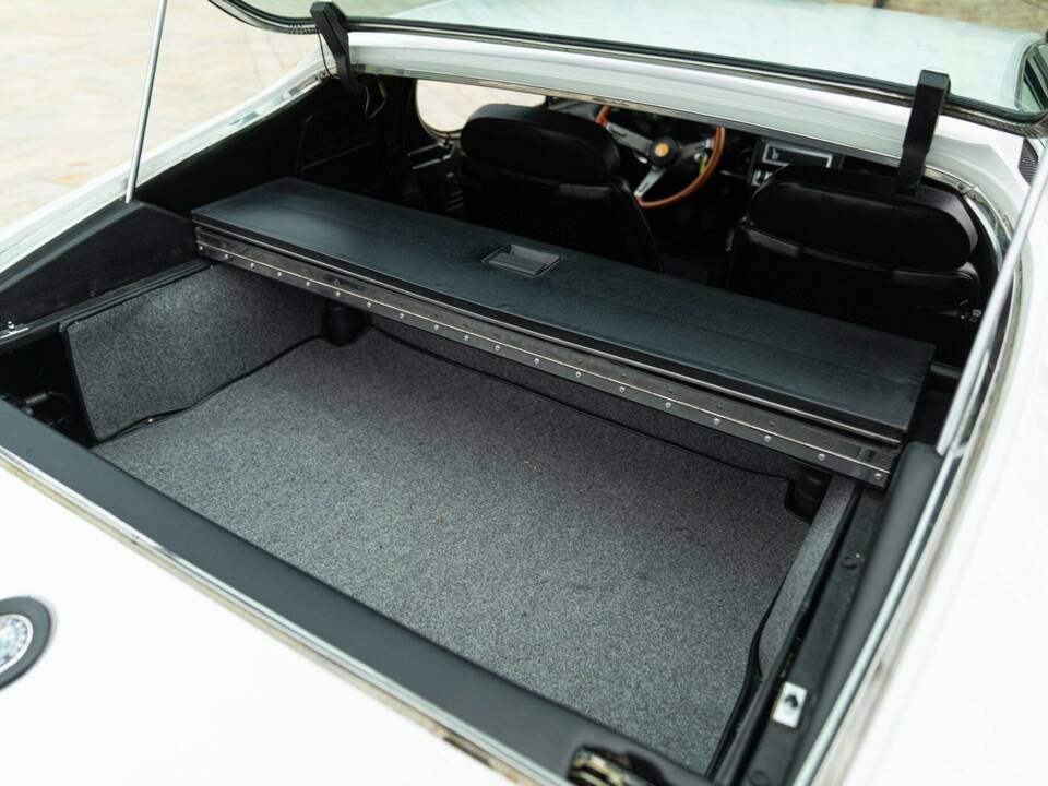 Bild 34/50 von Alfa Romeo Montreal (1972)