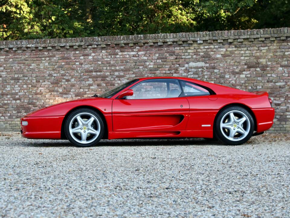 Immagine 50/50 di Ferrari F 355 Berlinetta (1996)
