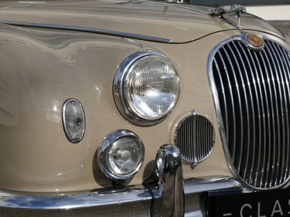 Image 9/38 of Jaguar 3.4 Litre (1958)