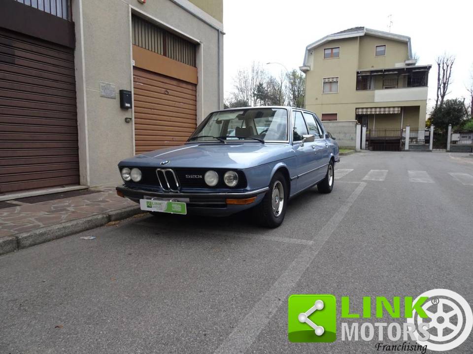 Afbeelding 1/10 van BMW 520i (1975)