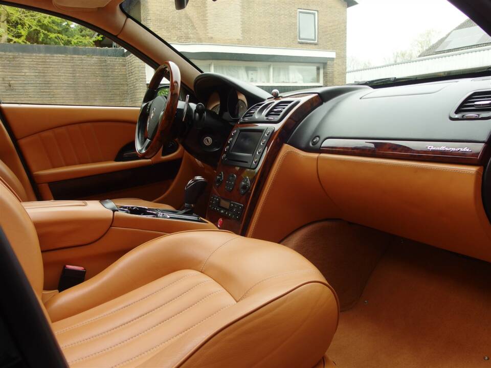 Afbeelding 52/100 van Maserati Quattroporte 4.2 (2007)