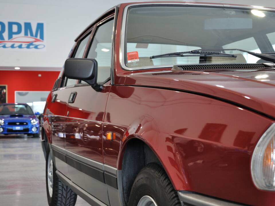 Bild 36/50 von Alfa Romeo Giulietta 1.8 (1985)