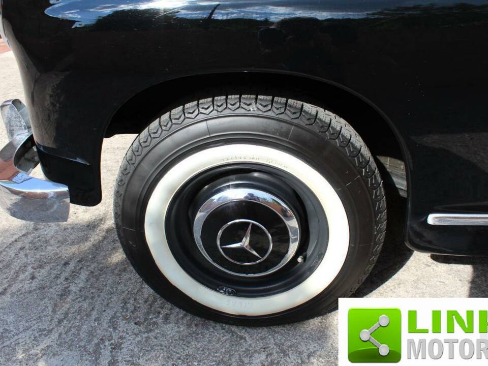 Imagen 9/10 de Mercedes-Benz 180 b (1958)