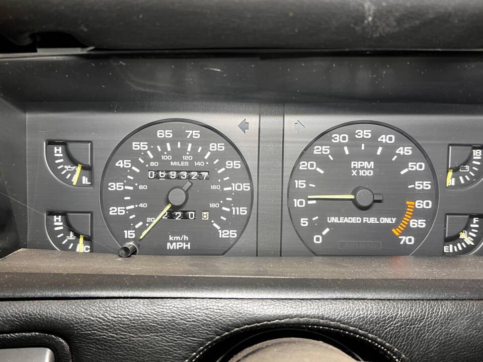 Image 10/17 of Chrysler TC by Maserati (1992)