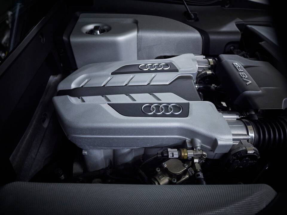 Immagine 85/96 di Audi R8 (2008)