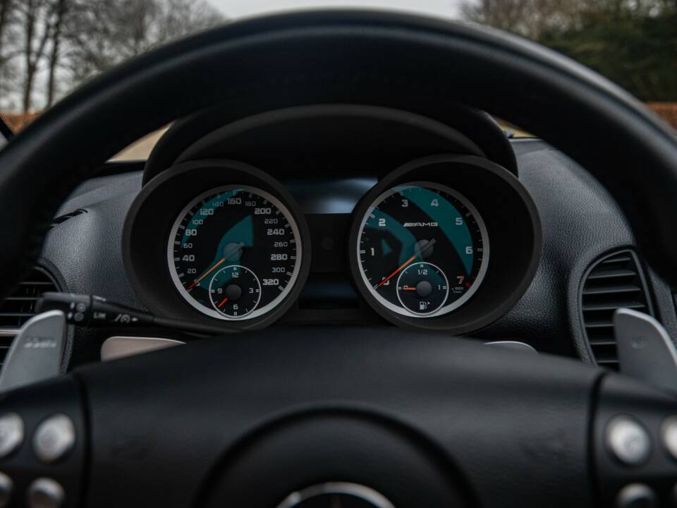 Immagine 21/38 di Mercedes-Benz SLK 55 AMG (2007)