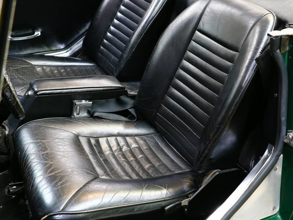 Image 23/29 of Sunbeam Alpine Mk V (1967)