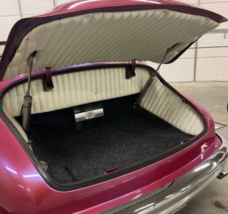 Bild 76/89 von Buick 50 Super Convertible (1947)