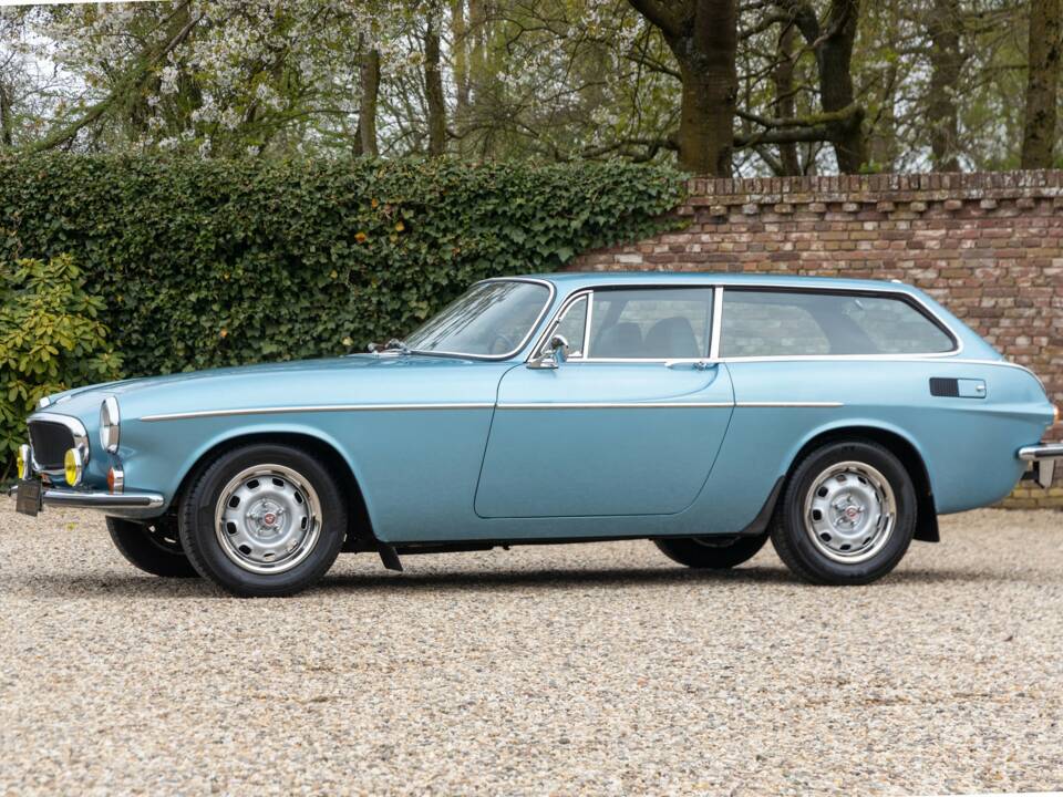 Image 20/50 of Volvo 1800 ES (1972)