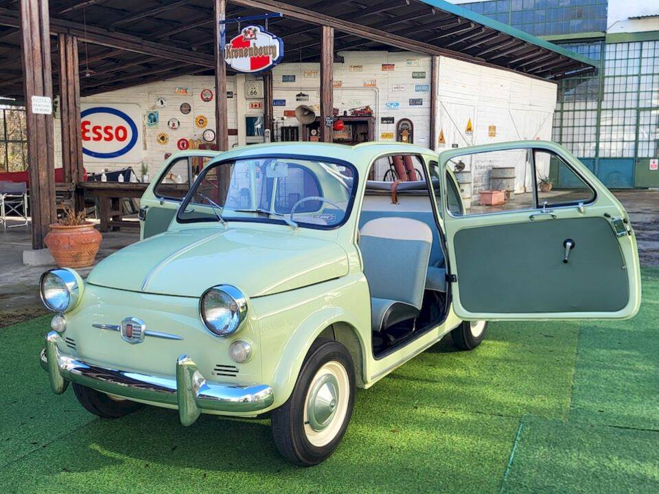 Image 48/61 de FIAT 500 Nuova (1958)