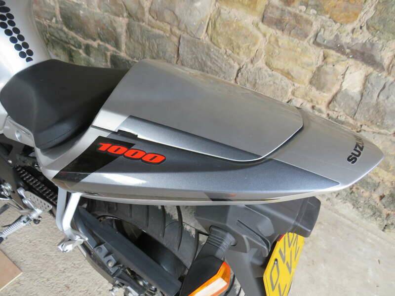 Imagen 19/41 de Suzuki DUMMY (2003)