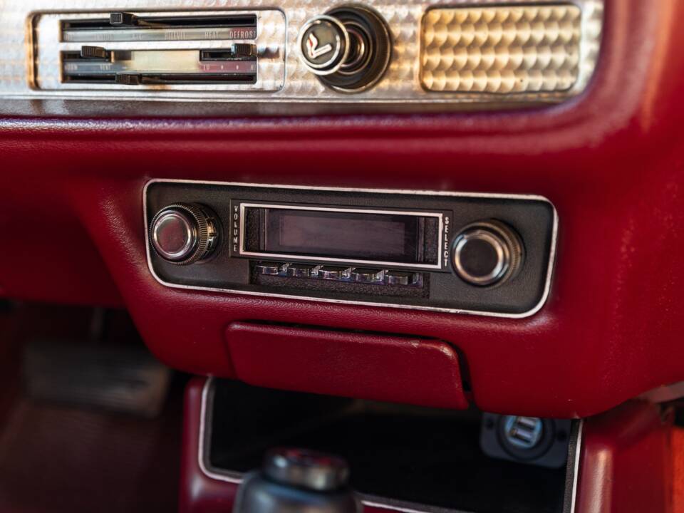Immagine 43/49 di Pontiac Firebird TransAm (1973)