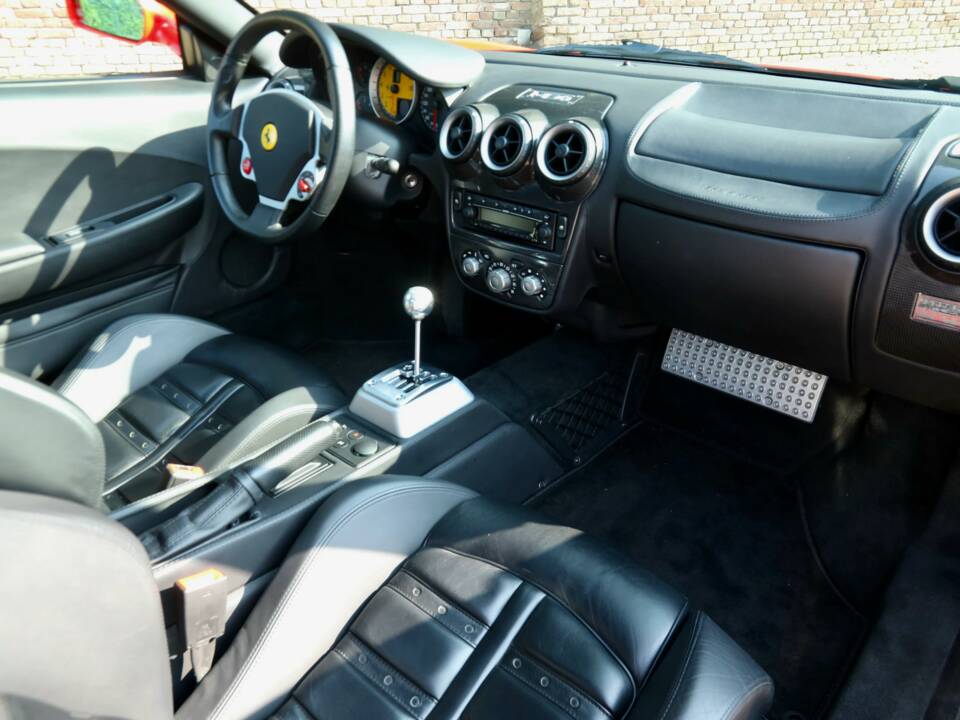 Immagine 22/50 di Ferrari F430 (2005)