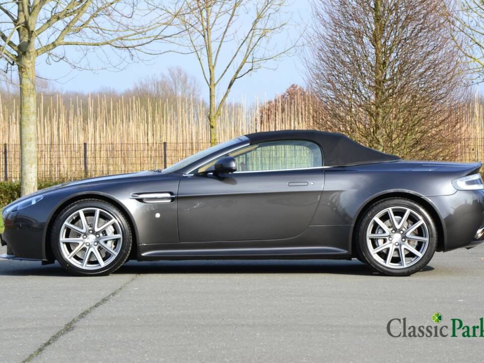 Bild 6/50 von Aston Martin V8 Vantage S (2013)
